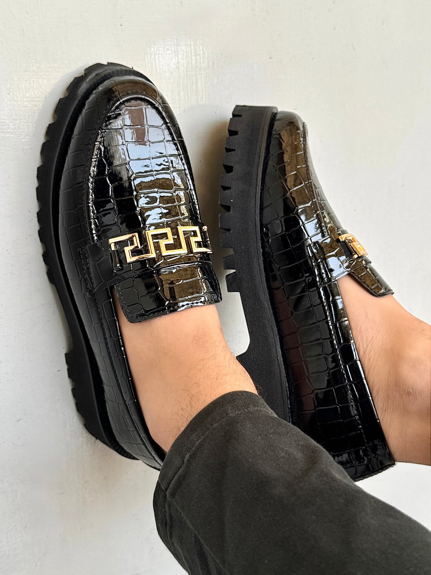 0022 BLACK ELEGANT HIGH SOLE SHOES-CROCODILE BLACK