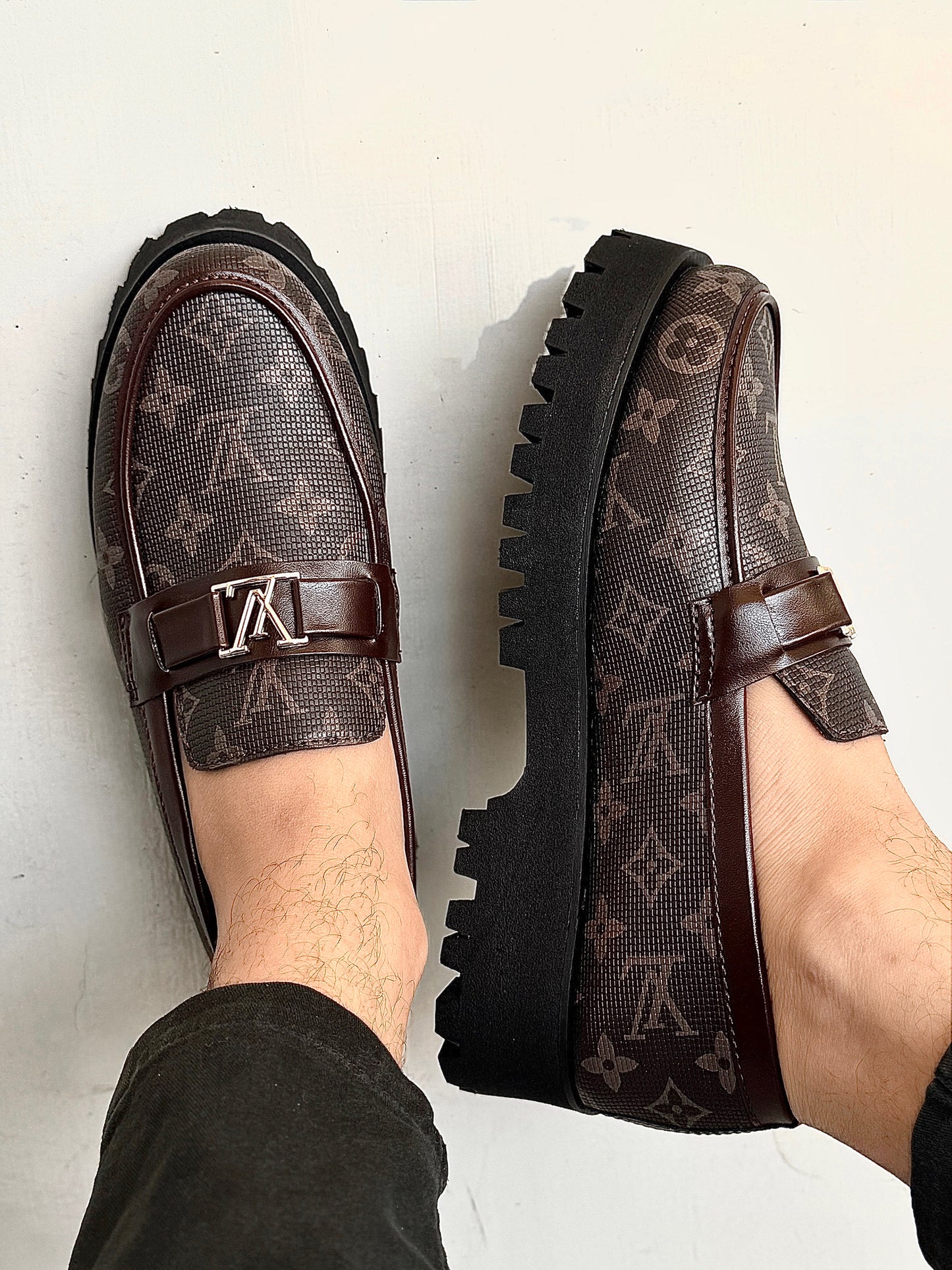 0024 HIGH SOLE STYLISH ELEGANT SHOES-BROWN