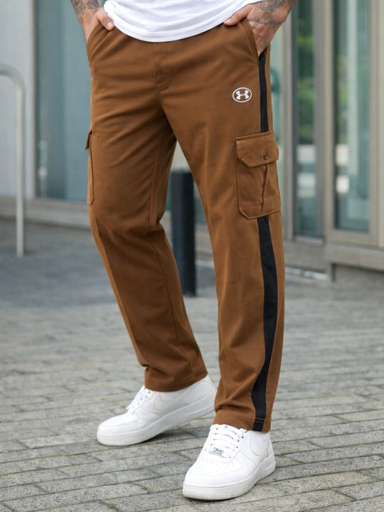 THE DYNAMIC FIT TROUSER-BROWN