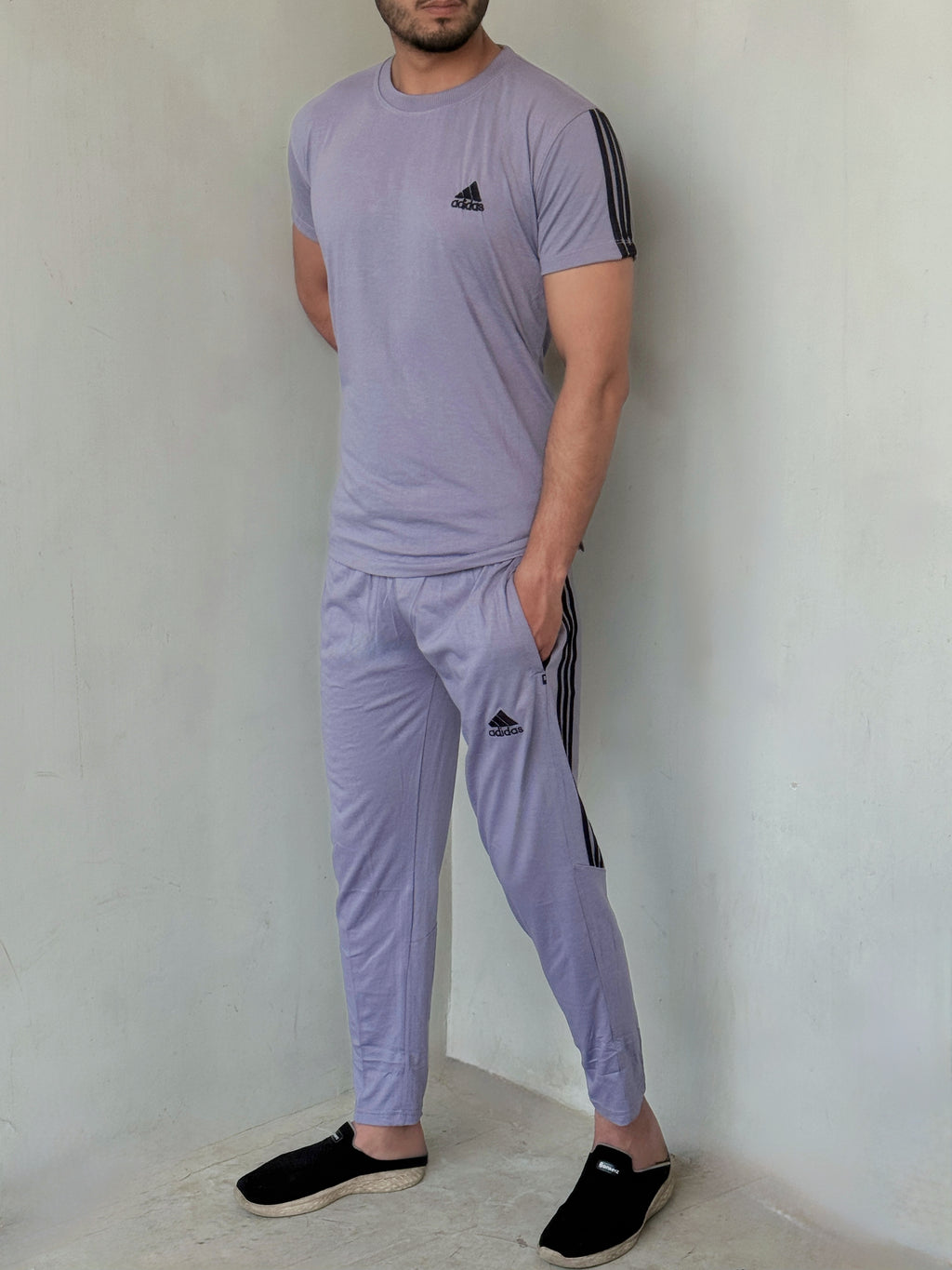 0020 Tracksuit energy:Endlessly comfortable-gray