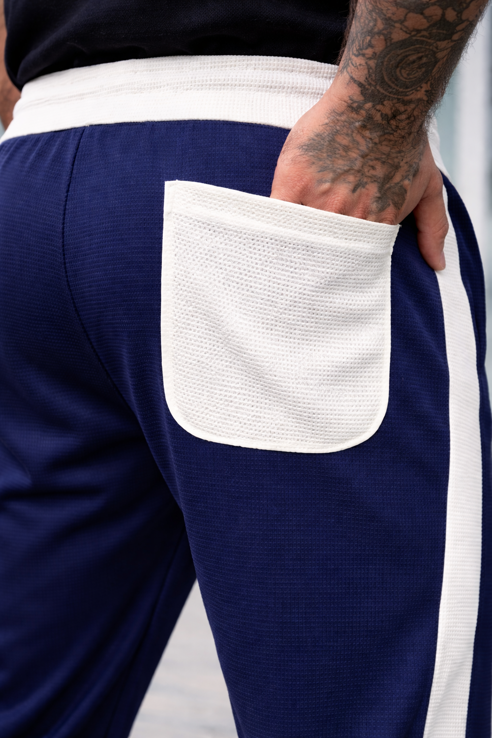 THE BRONZE FIT TROUSER-NAVY