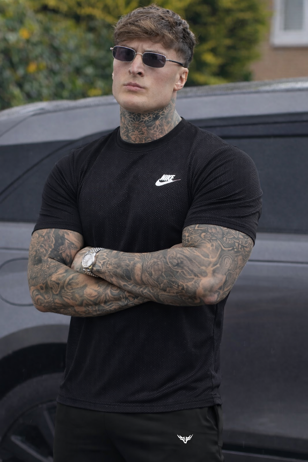 SMOOTH FLEX T-SHIRT WITH UNIQUE HALF SLEEVES DESIGN - BLACK