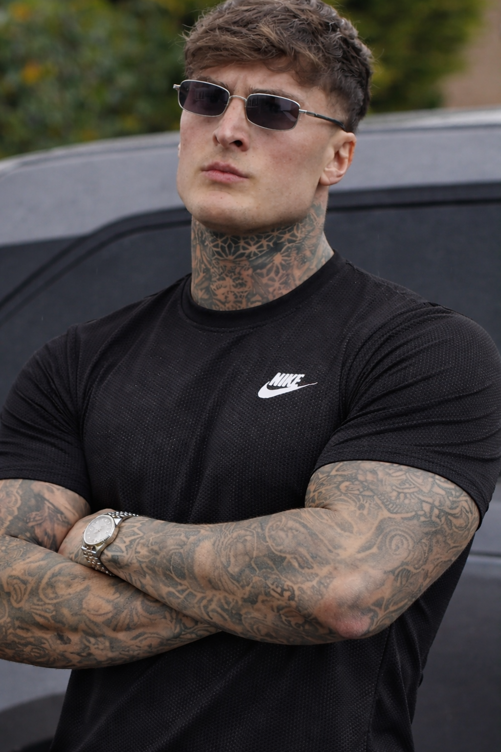 SMOOTH FLEX T-SHIRT WITH UNIQUE HALF SLEEVES DESIGN - BLACK