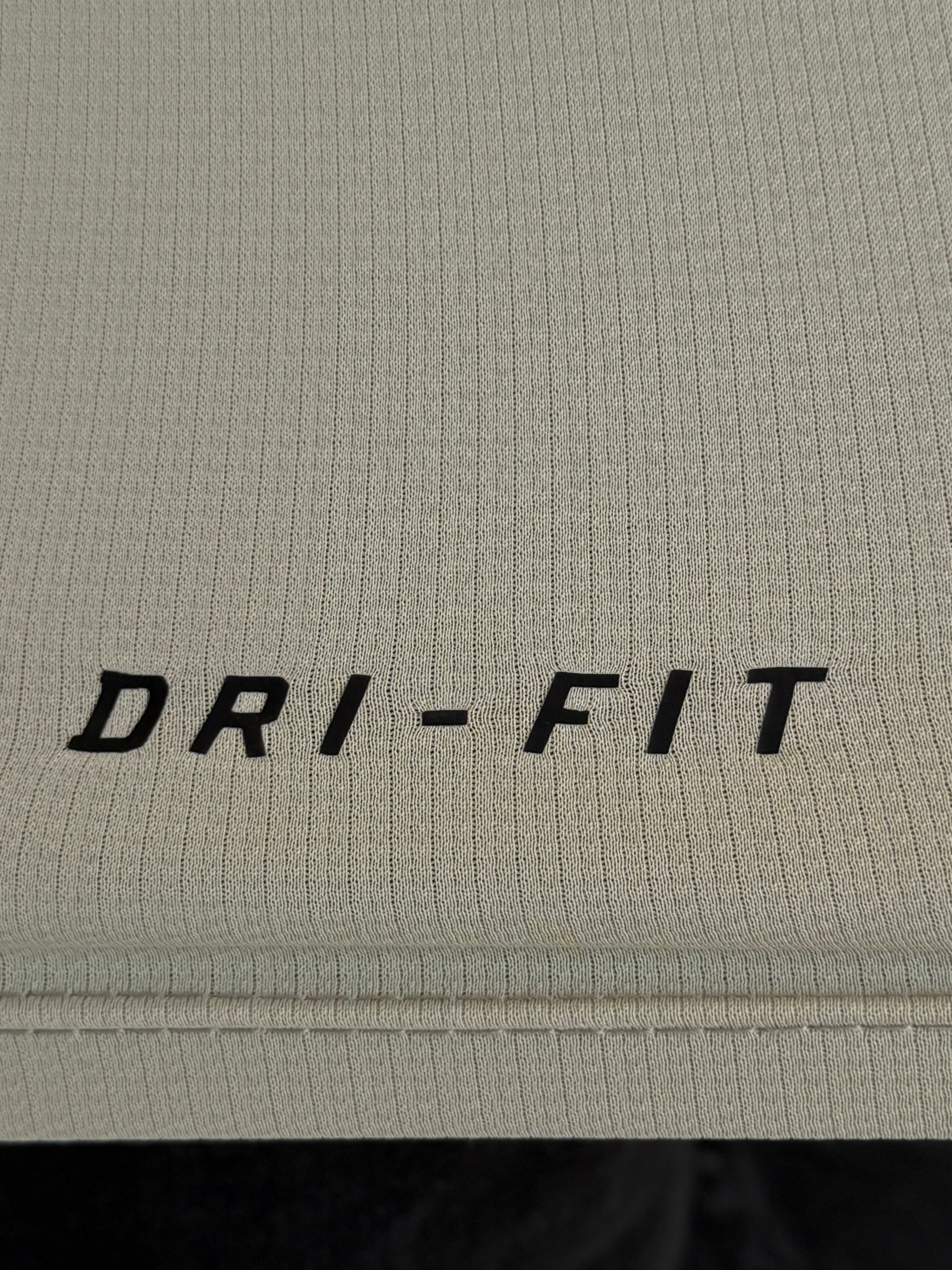 STRETCHABLE FOR EASE OF MOVEMENT SHIRT-LF