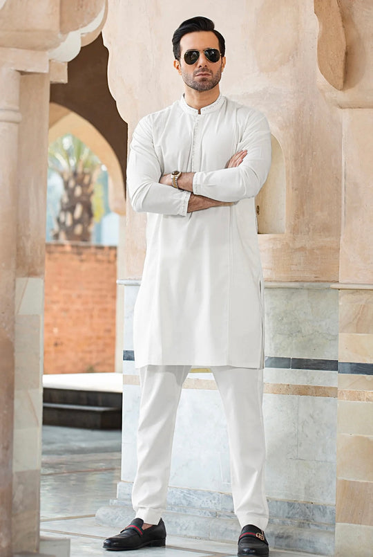 EGG-WHITE EMBROIDERY NECK BAN SLEEVE WITH ANKARA STITCH FRONT