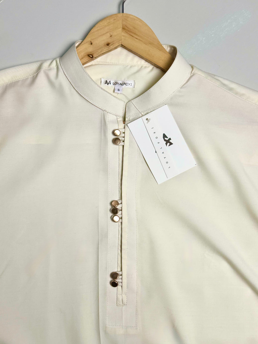 SIGNATURE LOYAL FOXI STITCHED SUIT-WHITE